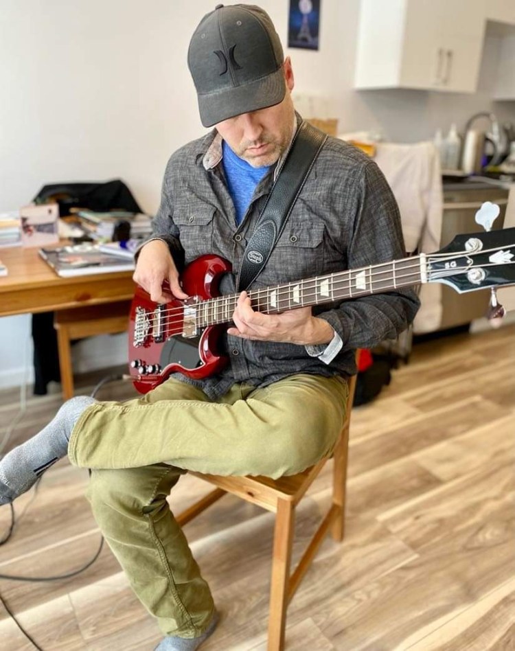 A5A39D53-21EA-422C-AF3F-D423276E8847